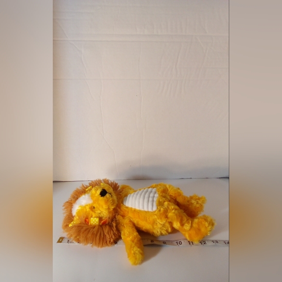 Make Believe Ideas Ltd Lion Rattle Stuffed Animal Plush - Picture 10 of 10